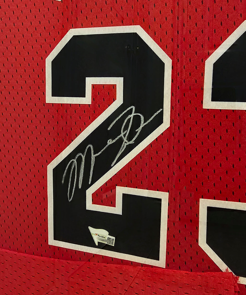 Michael Jordan Signed Framed 1984-85 Rookie-Style Jersey Fanatics Authenticated