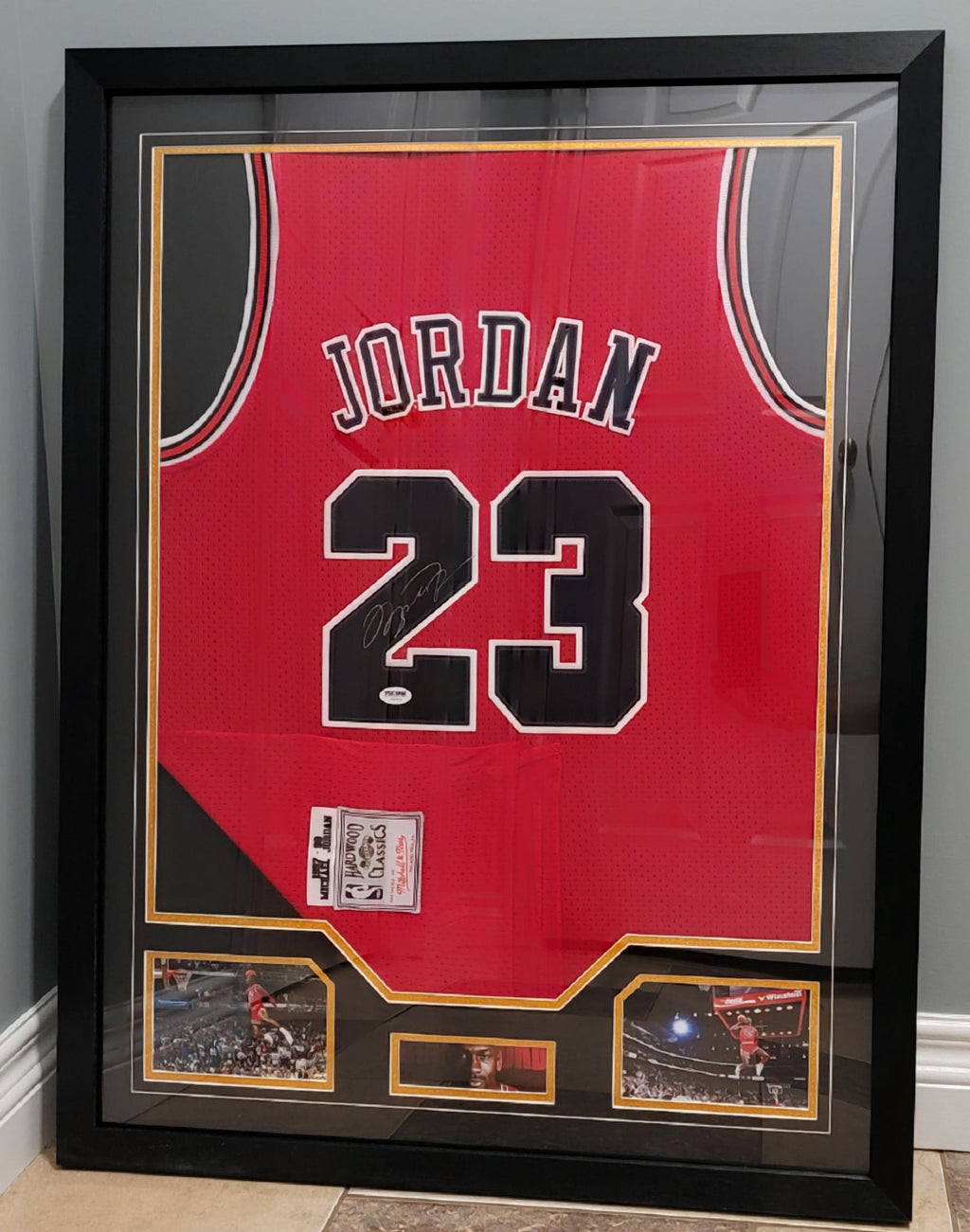 FRAMED! 1997-1998 Michael Jordan Signed Bulls Mitchell & Ness Jersey PSA COA Autographed