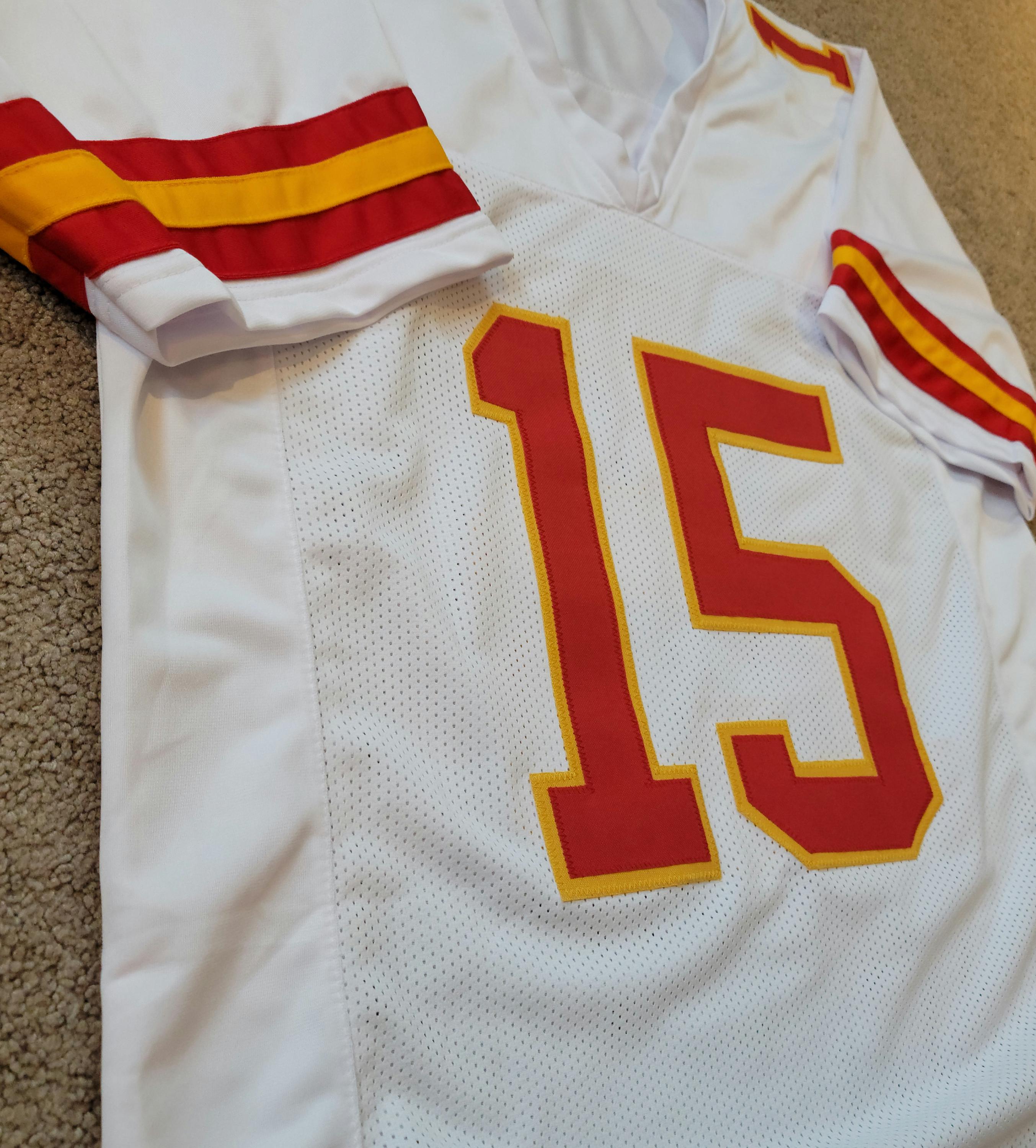 Patrick Mahomes Signed Autographed Kansas City Chiefs Custom Jersey w/ COA
