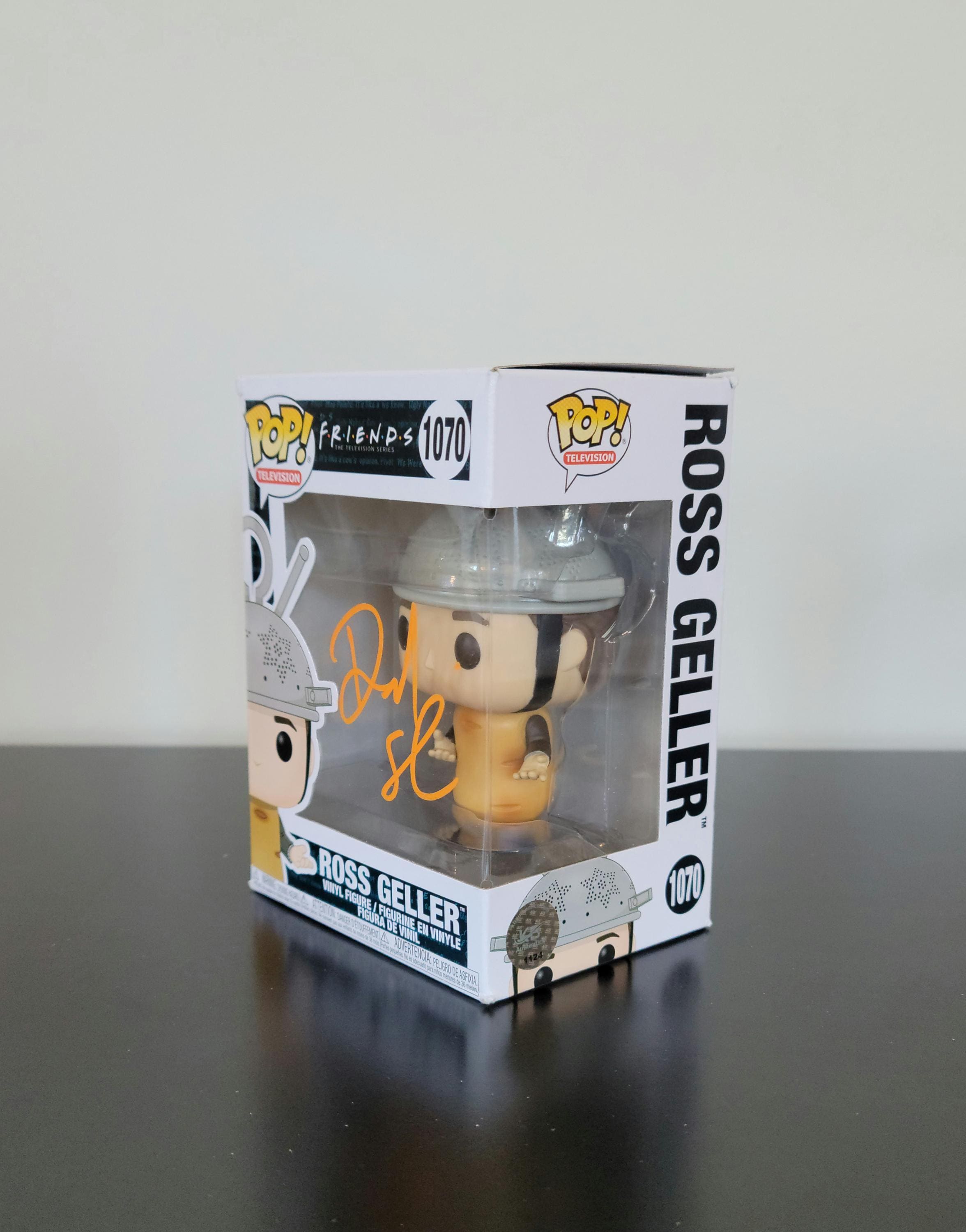 David Schwimmer Autographed Signed Funko Pop Friends Ross Geller w/ Hologram COA