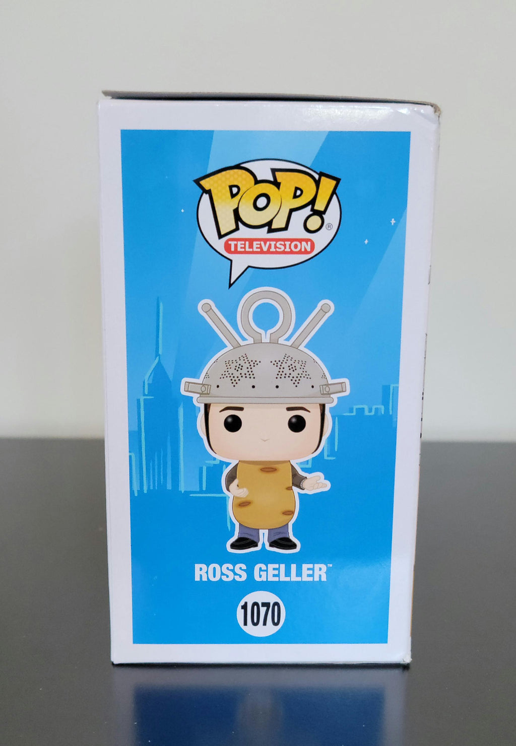 David Schwimmer Autographed Signed Funko Pop Friends Ross Geller w/ Hologram COA
