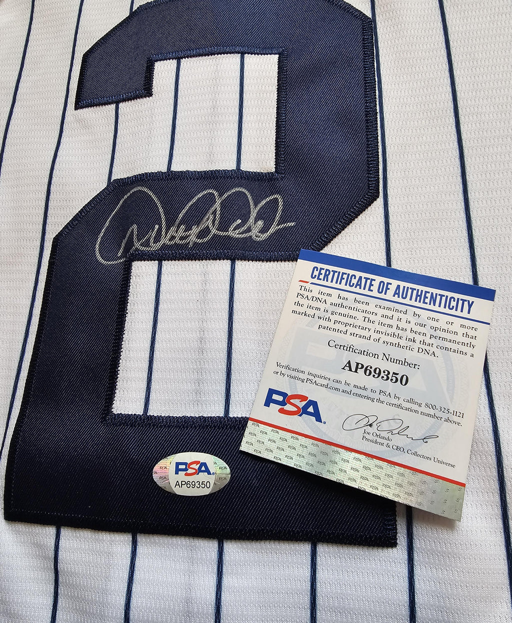 Derek Jeter Signed New York Yankees Jersey PSA COA Autographed