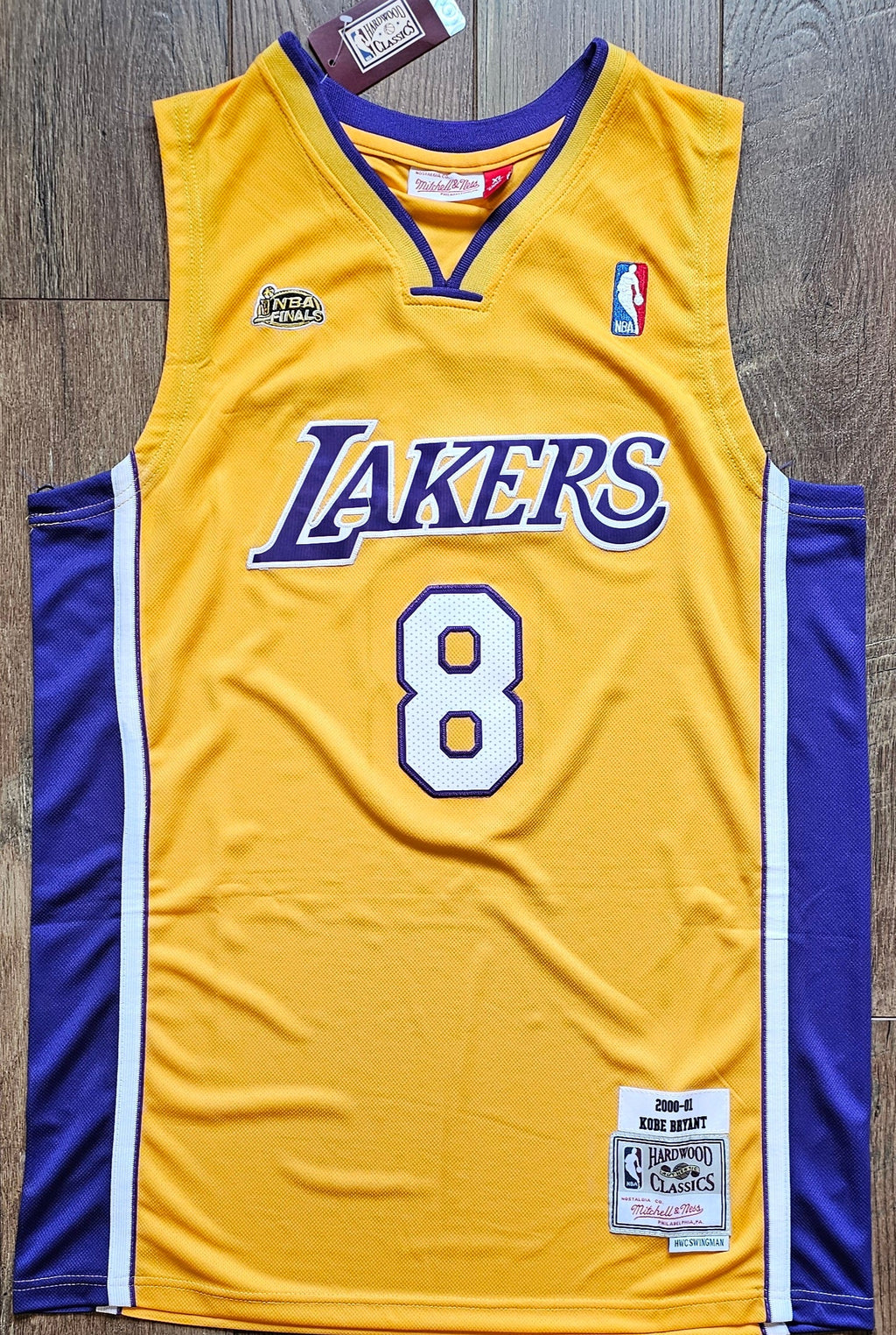 Custom Framed Kobe Bryant Signed 2000-2001 Finals-Style Jersey with BAS Beckett Authentication