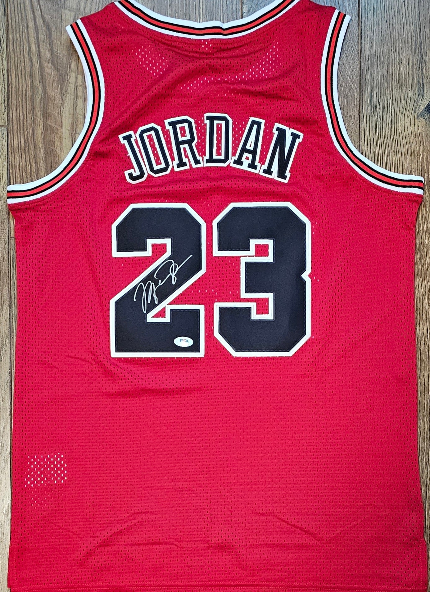 Custom Framed! Michael Jordan Signed Jersey with PSA/DNA Authentication