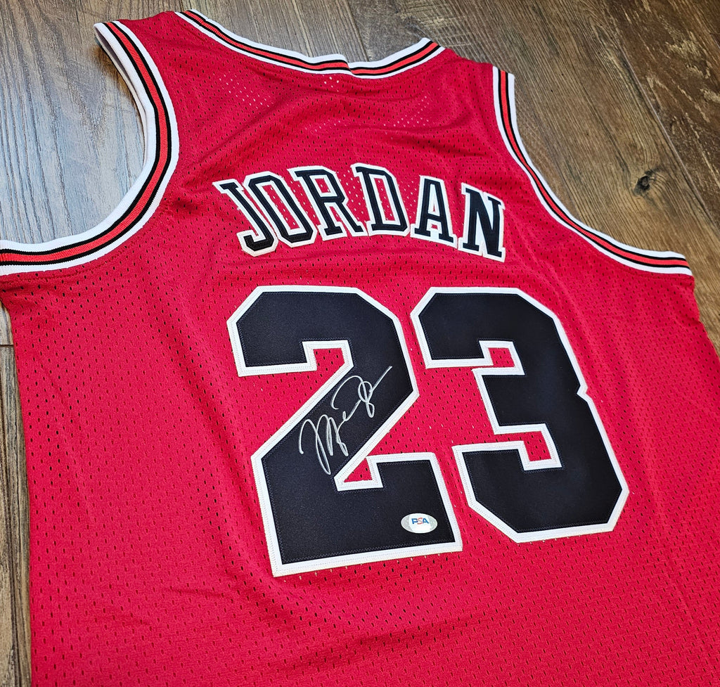 Custom Framed! Michael Jordan Signed Jersey with PSA/DNA Authentication