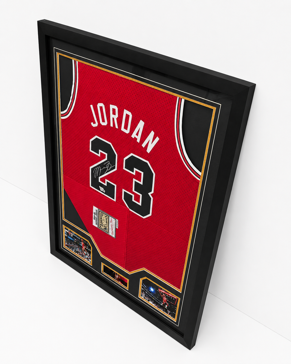 Michael Jordan Signed Framed 1984-85 Rookie-Style Jersey Fanatics Authenticated